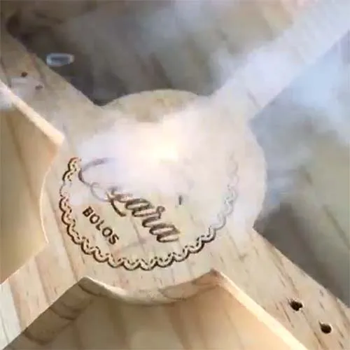 الوسم بالليزر على نعال الأحذية