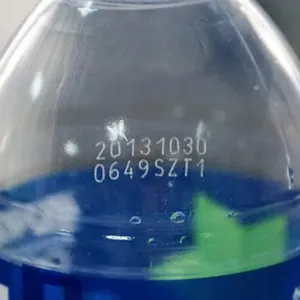 الطباعة بالليزر على علبة المياه 