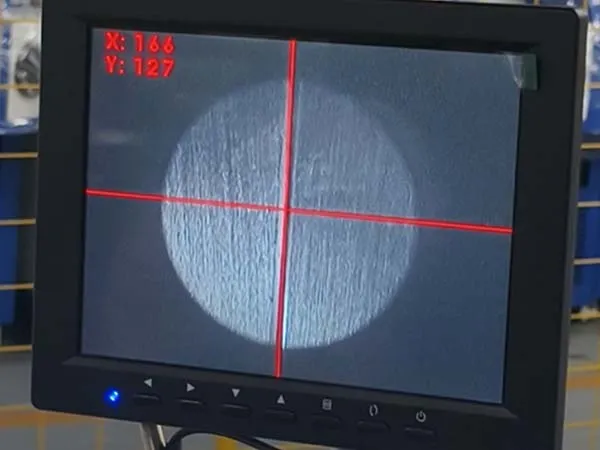 نظام التمركز البصري باستخدام كاميرا CCD